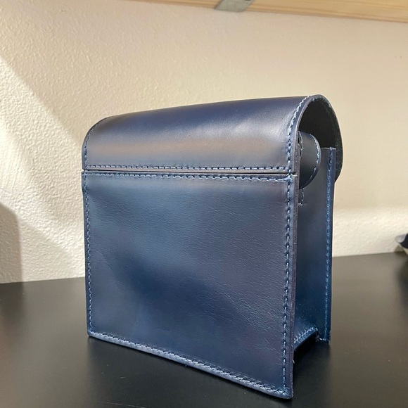 Agnes Baddoo CAMEL BROWN .5 sac crossbody: Brand new in dust bag: Gorgeous bag! - Picture 8 of 11